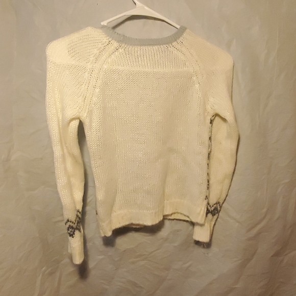 Child's sweater - Picture 2 of 5